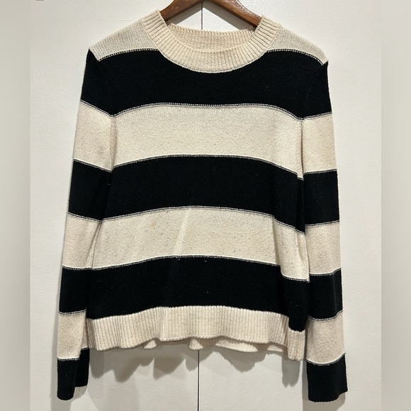 Banana Republic Sweaters - Banana Republic Black and Cream Striped Pullover